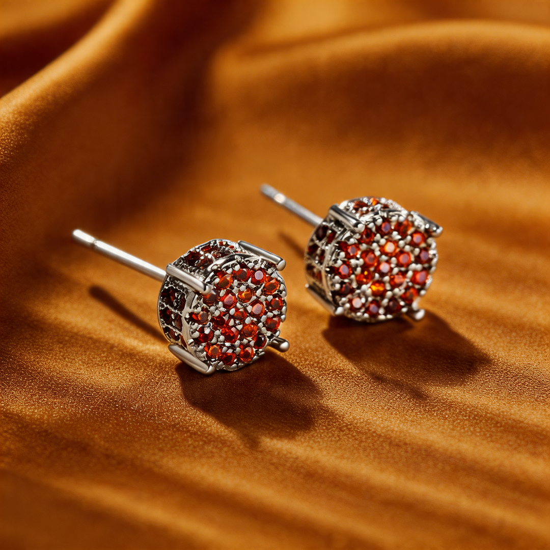 LIORA STUD