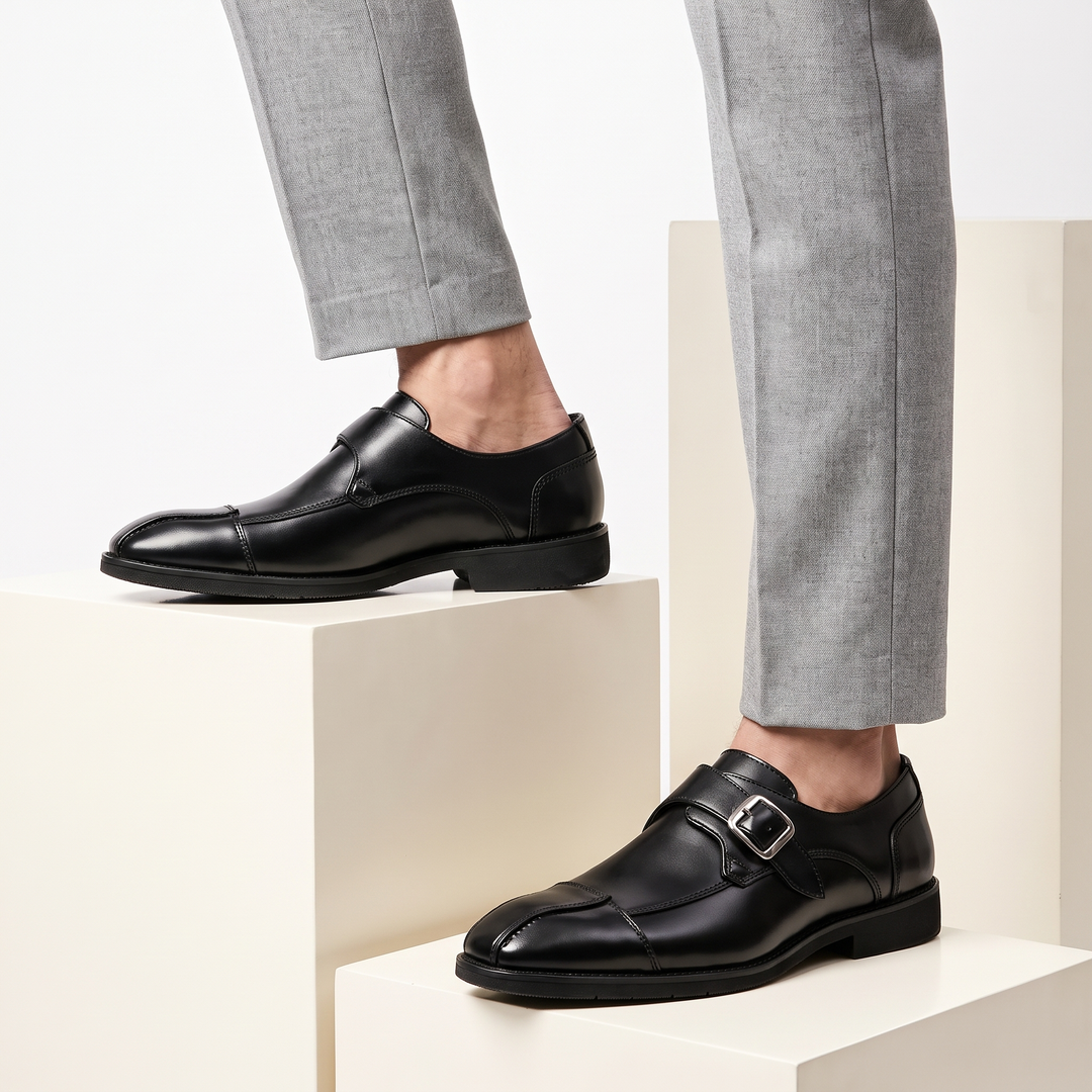 XANDRIDGE SHOES